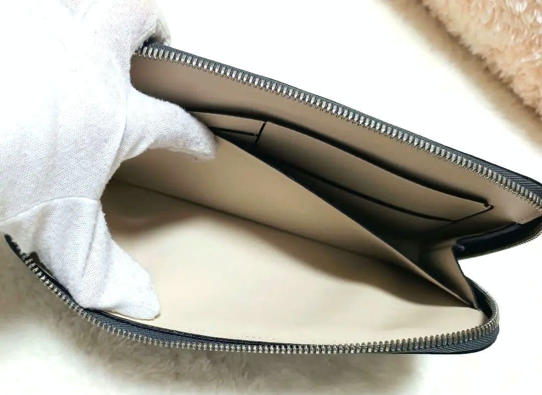 Valextra ヴァレクストラ オーガナイザー トラベルポーチ クラッチ 財布