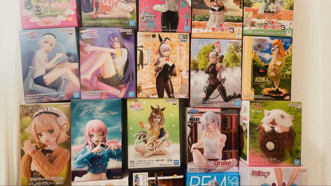 【新品未開封】女性　美少女フィギュア　33点セット