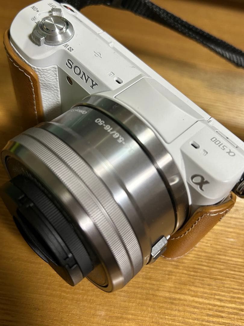 SONYミラーレスカメラ α5100 ILCE-5100