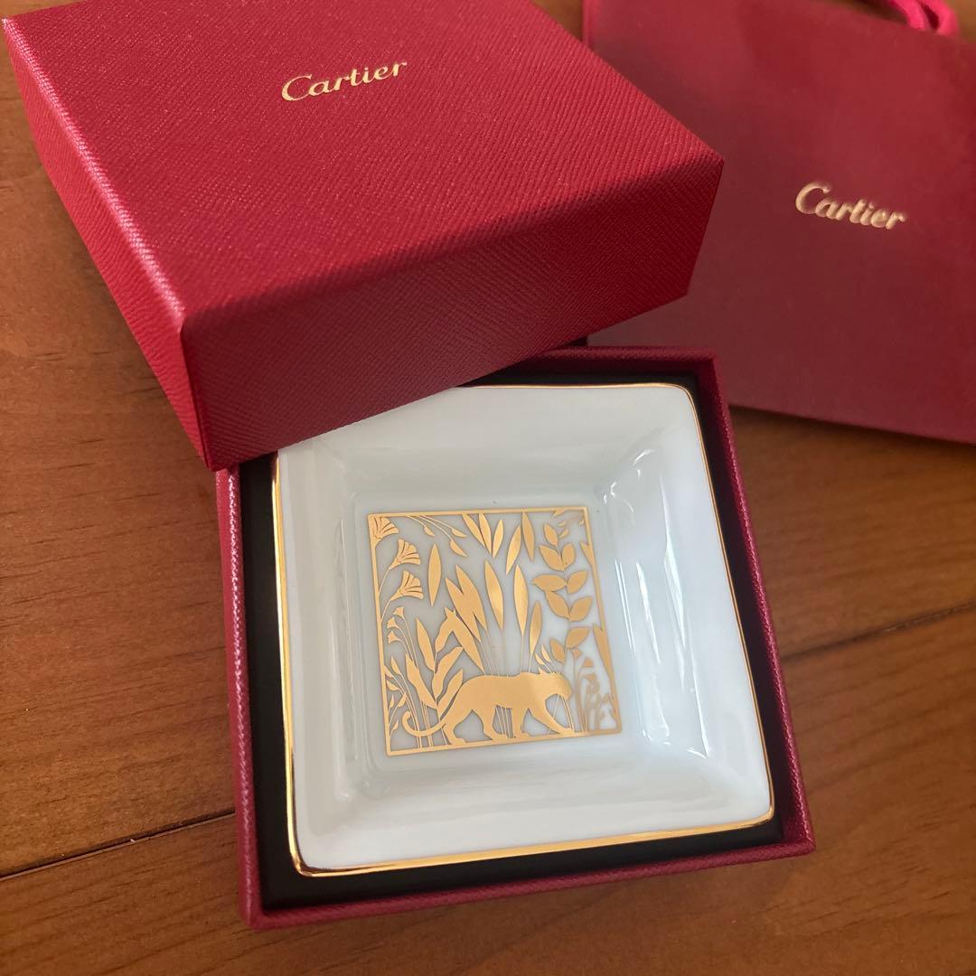 Cartier パンサーモチーフ アクセサリー・小物入れ Cartier パンサーモチーフ アクセサリー・小物入れ 191363-3.jpg