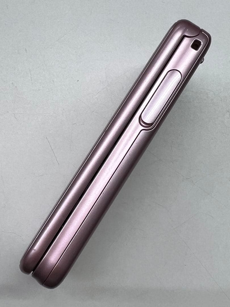 W6A627◆ らくらくホン SIM解除済み F-01M ガラケー 携帯電話