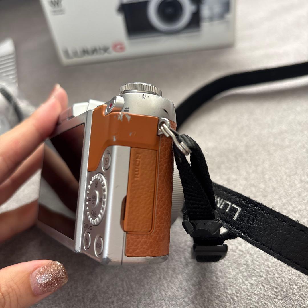 美品 LUMIX DMC-GF7Wミラーレス一眼 ブラウン