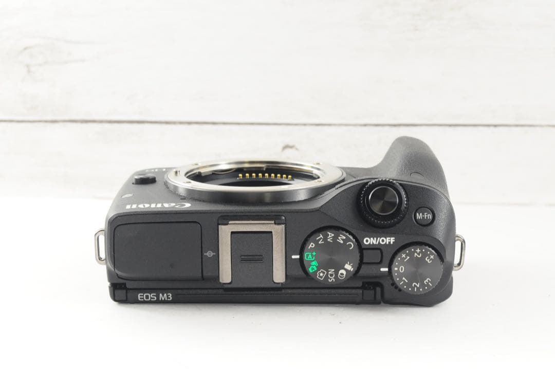 ❤️人気ミラーレス❤️Wi-Fi &自撮り❤️Canon EOS M3