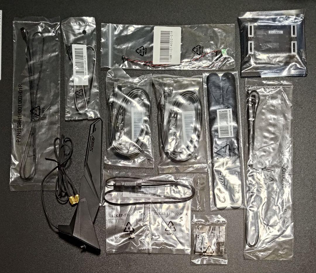 Gigabyte X570 AORUS MASTER マザーボード