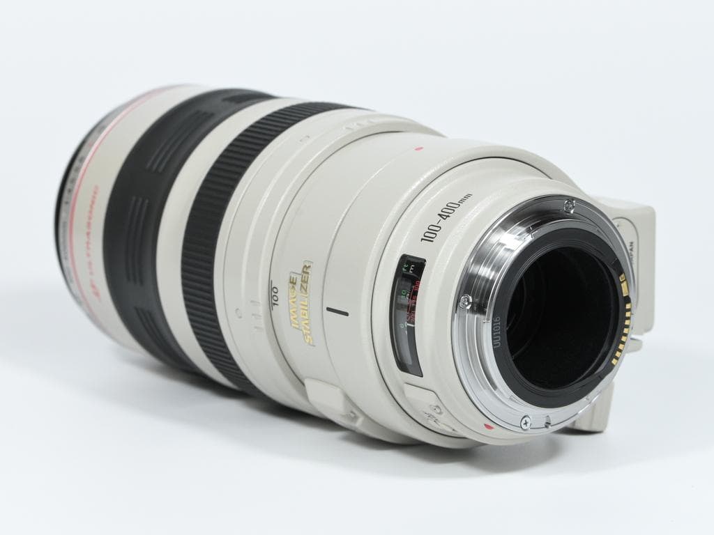 ほぼ新品 キヤノン EF 100-400mm F4.5-5.6 L IS USM