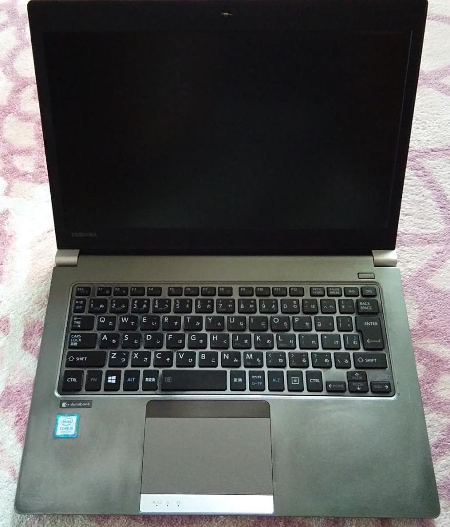 東芝　R63/M　i5-第8世代8250U　16GB　SSD256GB