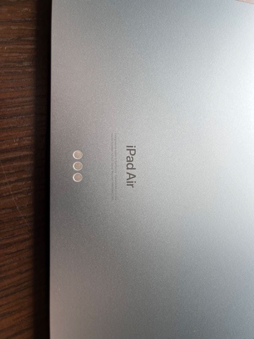 Apple iPad Air (M2) 11インチ Wi-Fiモデル　A2902