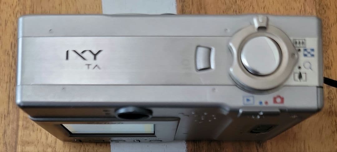 【稼働品】Canon IXY コンパクトデジタルカメラ　専用ケース付