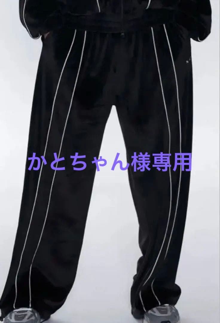 ウォーキング・ランニングウェア NERDY VELOUR PIPING TRACK PANTS NERDY ノルディ NERDY VELOUR PIPING TRACK PANTS ベロアパイピング