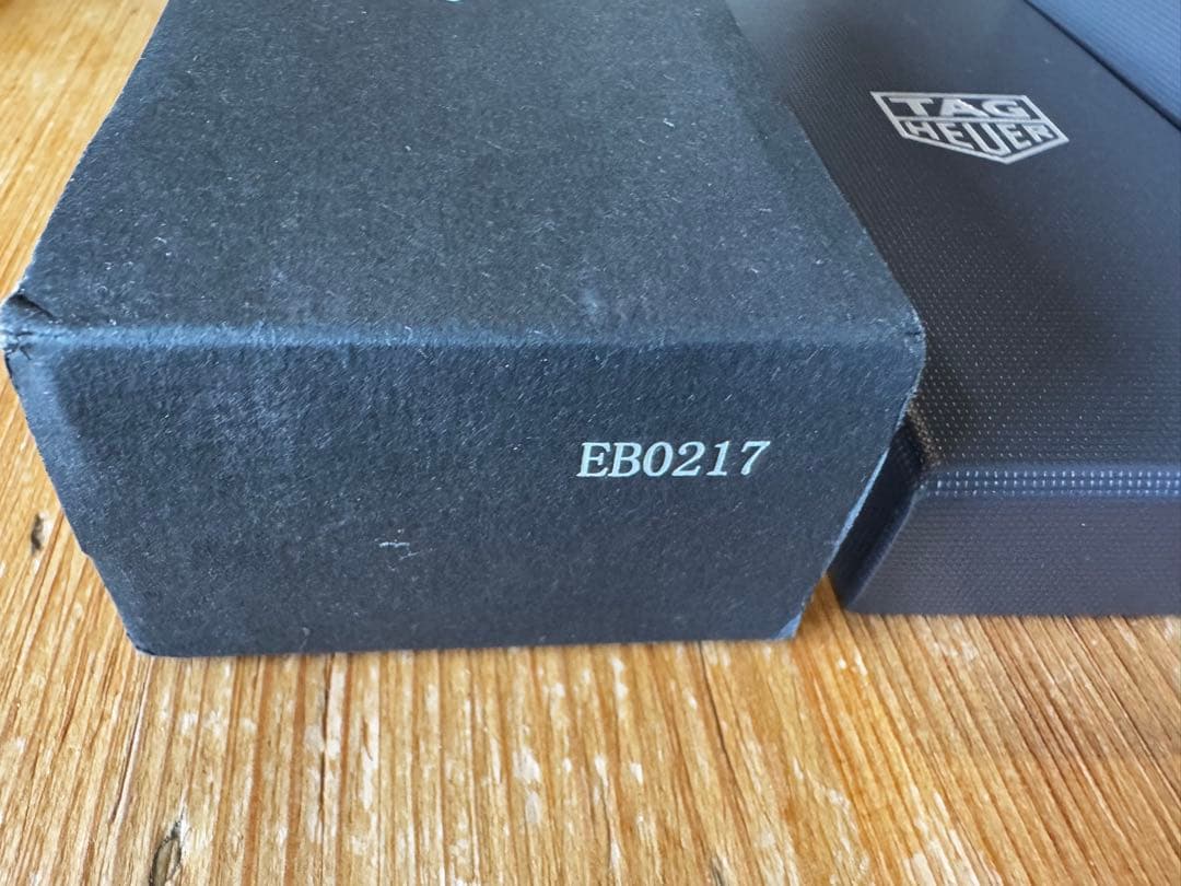 ユウ様専用レッド ラバーストラップ(TAG Heuer Connected用)