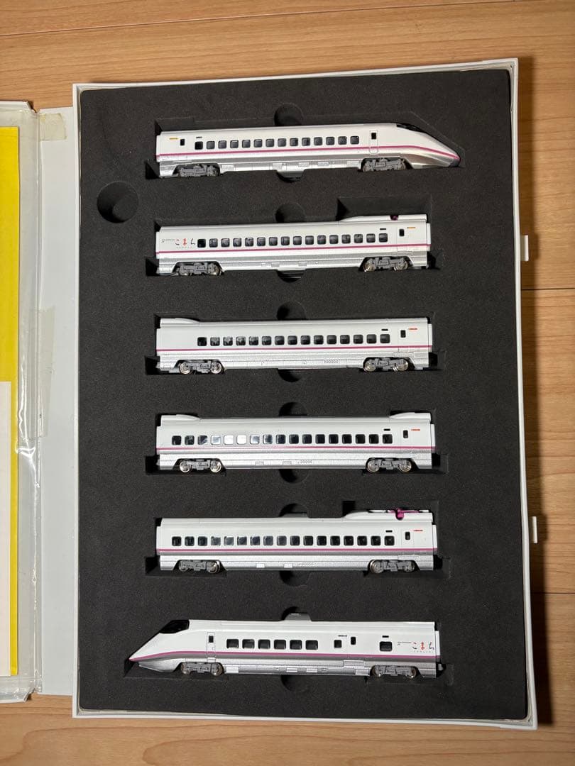 TOMIX E3系　秋田新幹線　こまちセット JR E3系秋田新幹線（こまち）セット｜製品情報｜製品検索｜鉄道模型