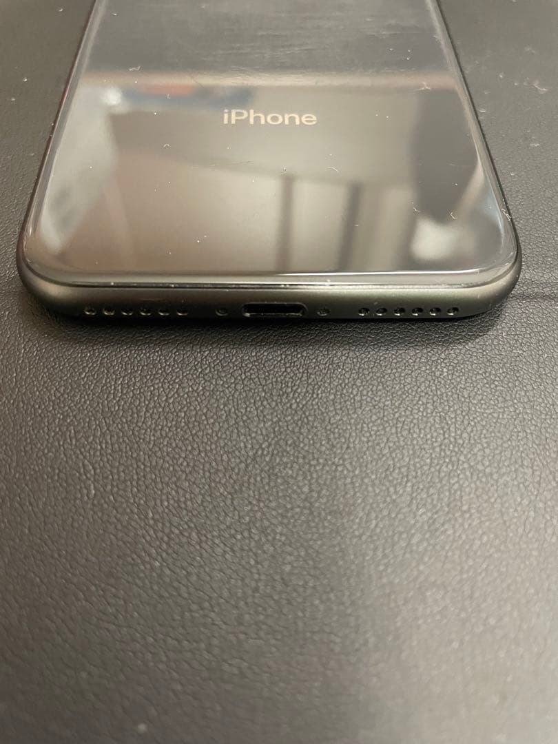 【早い者勝ち】【即日発送】iPhone8 64GB SIMフリー