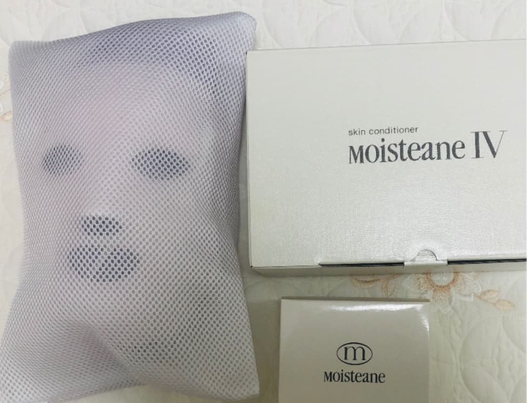 モイスティーヌ IV 美顔器&マスク