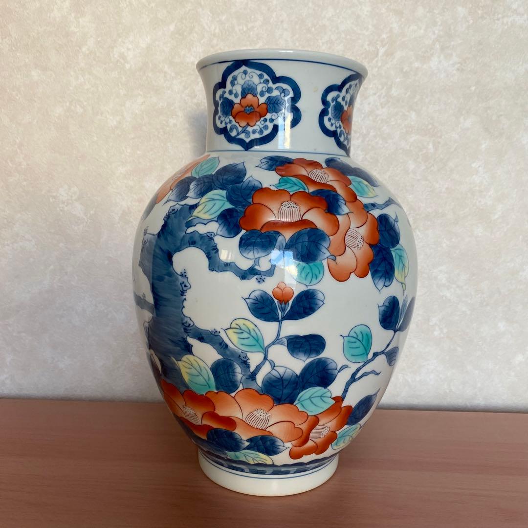 伊万里 鍋島焼 青山作 色鍋島 花瓶 椿 - メルカリ