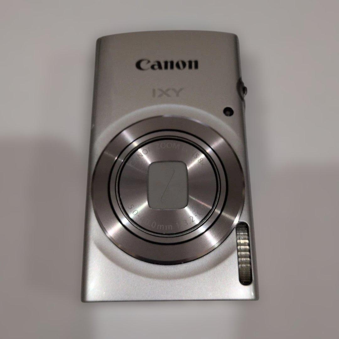 Canon IXY 180 本体と付属品