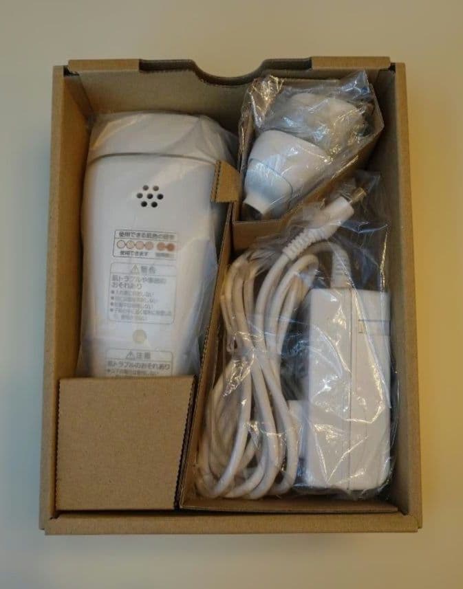 【値引き】Panasonic ES-WH77 光エステ美顔器