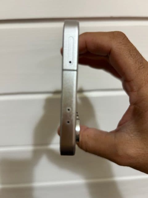 Samsung Galaxy S24 FE 本体