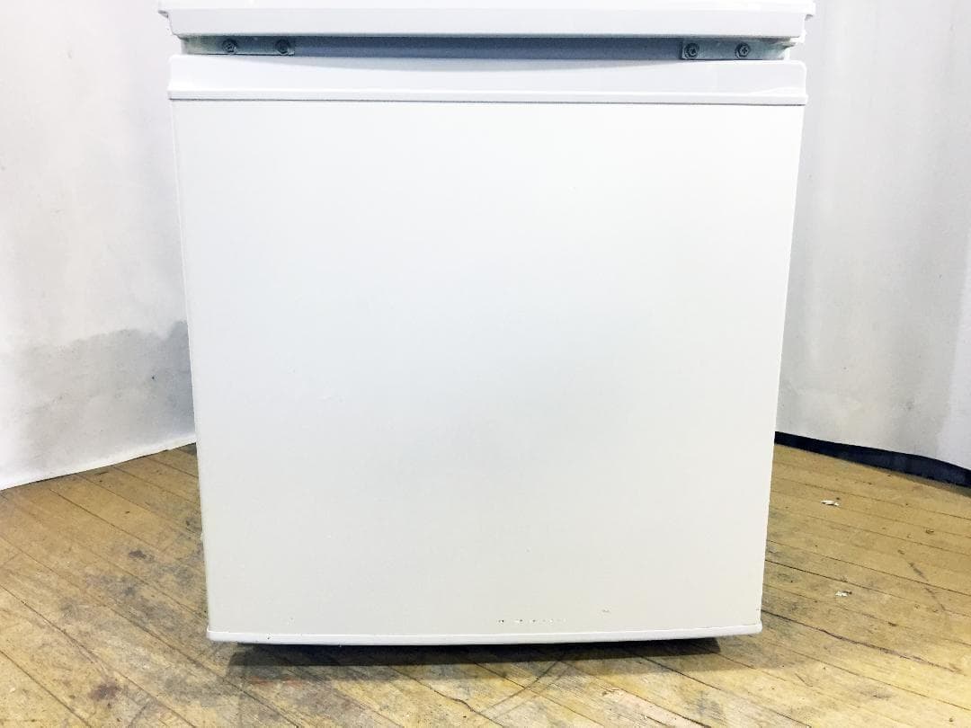 送料無料♦SHARP 137L 冷蔵庫【♦SJ-14T-S】
