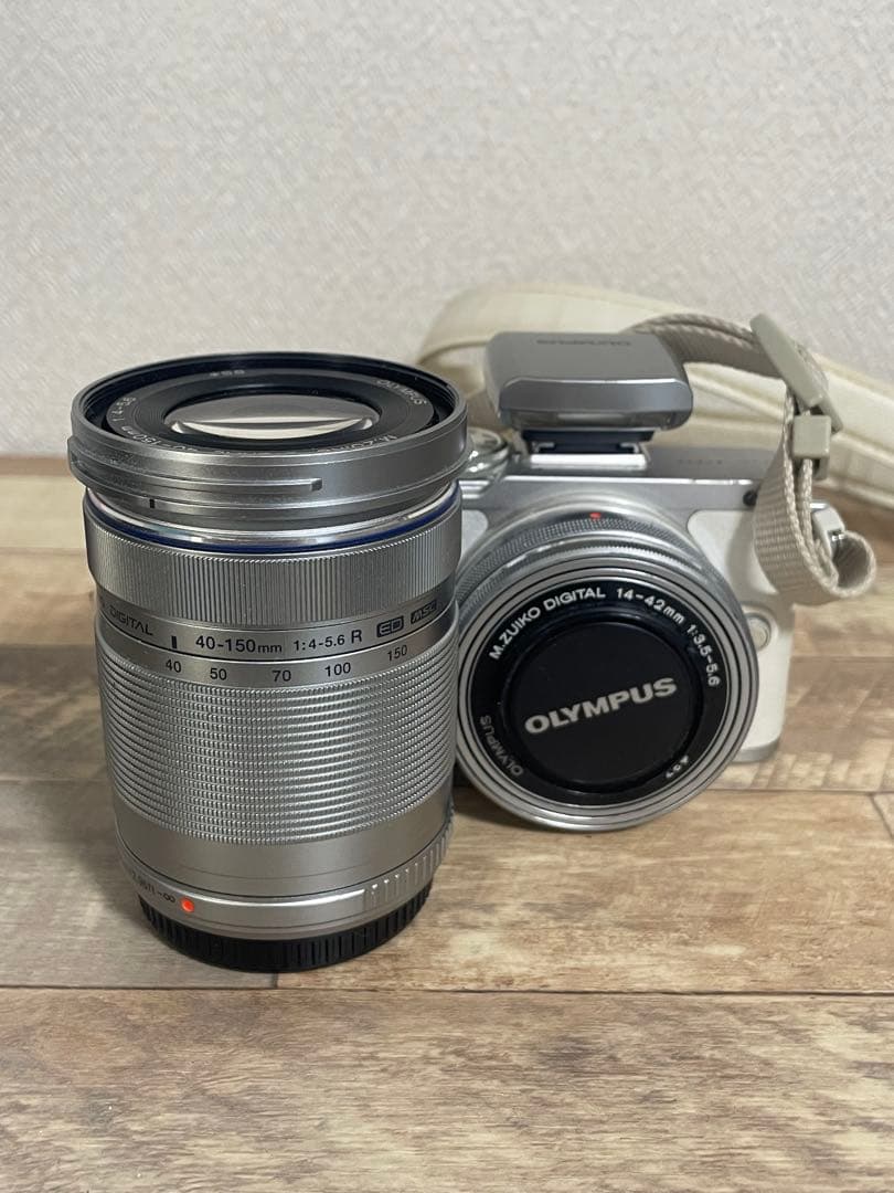 k*o様 OLYMPUS PEN E-PL8ミラーレスカメラ レンズセット