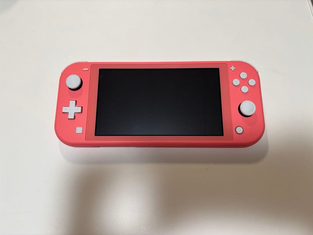 Switchライト コーラル 美品 ケース付き Amazon.co.jp: Nintendo Switch Lite コーラル : ゲーム