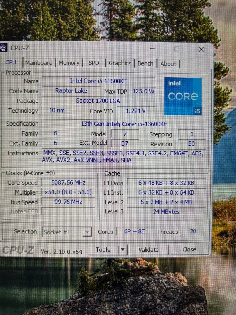 グラボなし　ゲーミングPC i5 13600KF/32GB ハイエンド高性能