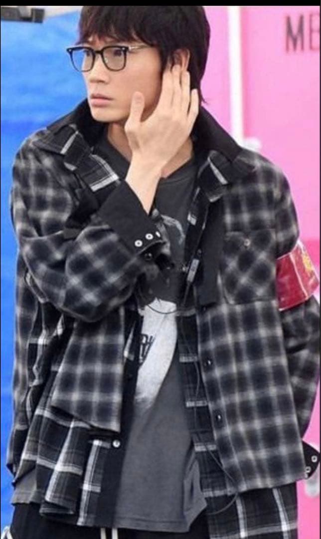 sacai 20ss ドッキング レイヤード チェック ネルシャツ 綾野剛 - メルカリ