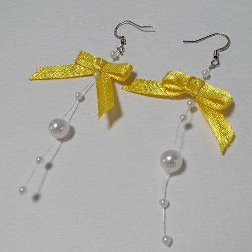 黄色のリボンピアスほかセット販売 TIFFANY&Co.（ティファニー） 新品同様 ボウ リボン ピアス K18