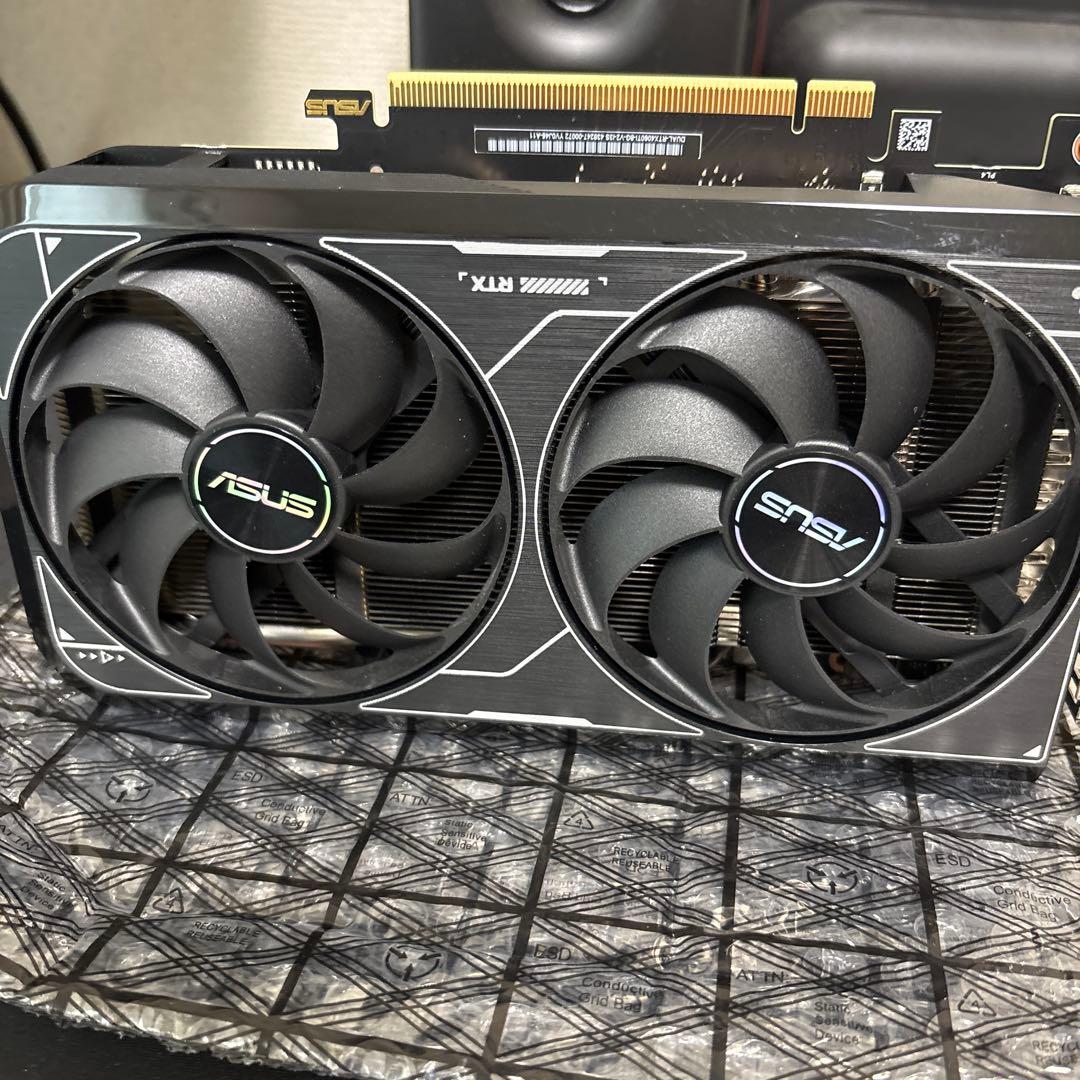 グラフィックボード・グラボ・ビデオカード ASUS GeForce RTX 4060ti 8GB