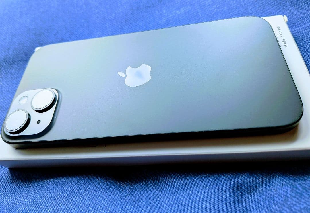 【美品】iPhone 15 Plus 128GB バッテリー99% simフリー