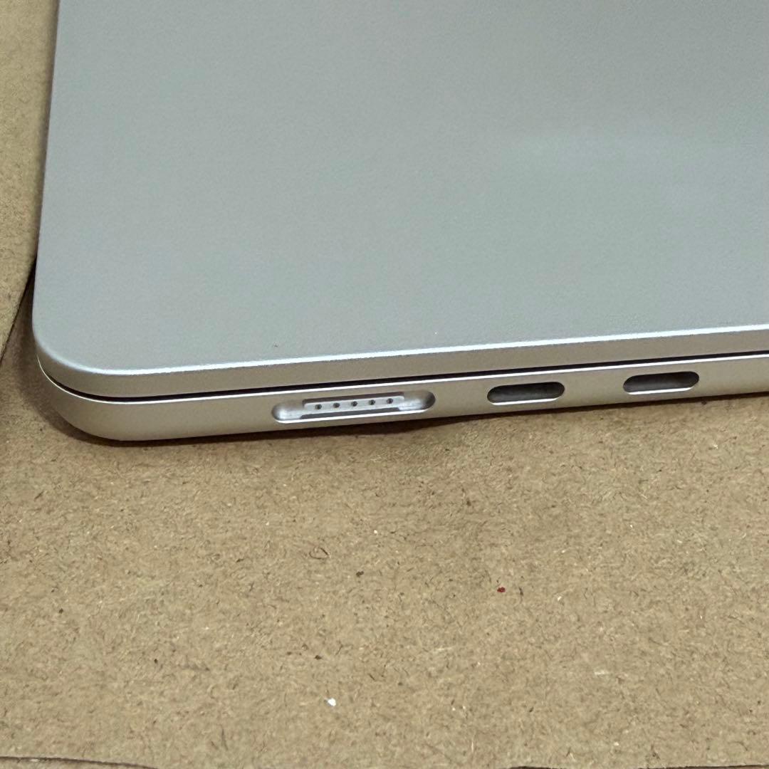 MacBook Air 15インチ M4 16GB 512GB 極美品