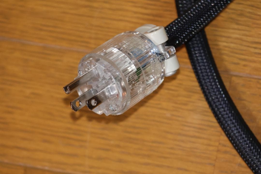 ACOUSTIC REVIVE POWER STANDARD 電源ケーブル　2m