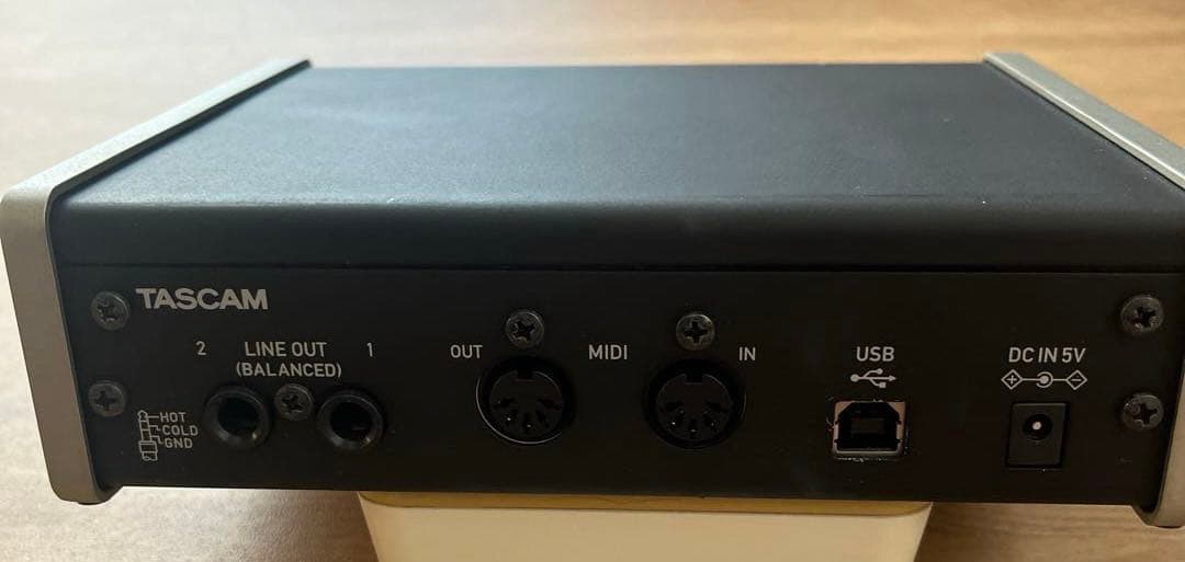 《中古》TASCAM US-2x2 オーディオインターフェイス