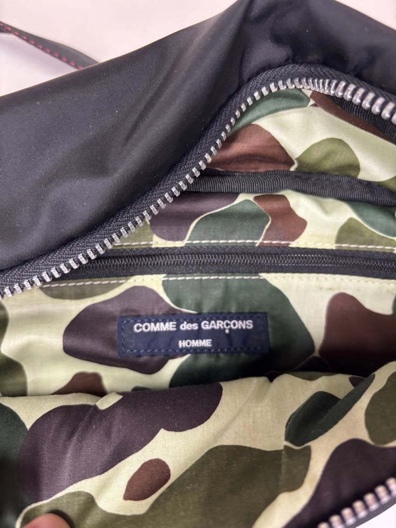 COMME des GARCONS HOMME 中綿入り ウエストポーチ 迷彩柄の通販はau