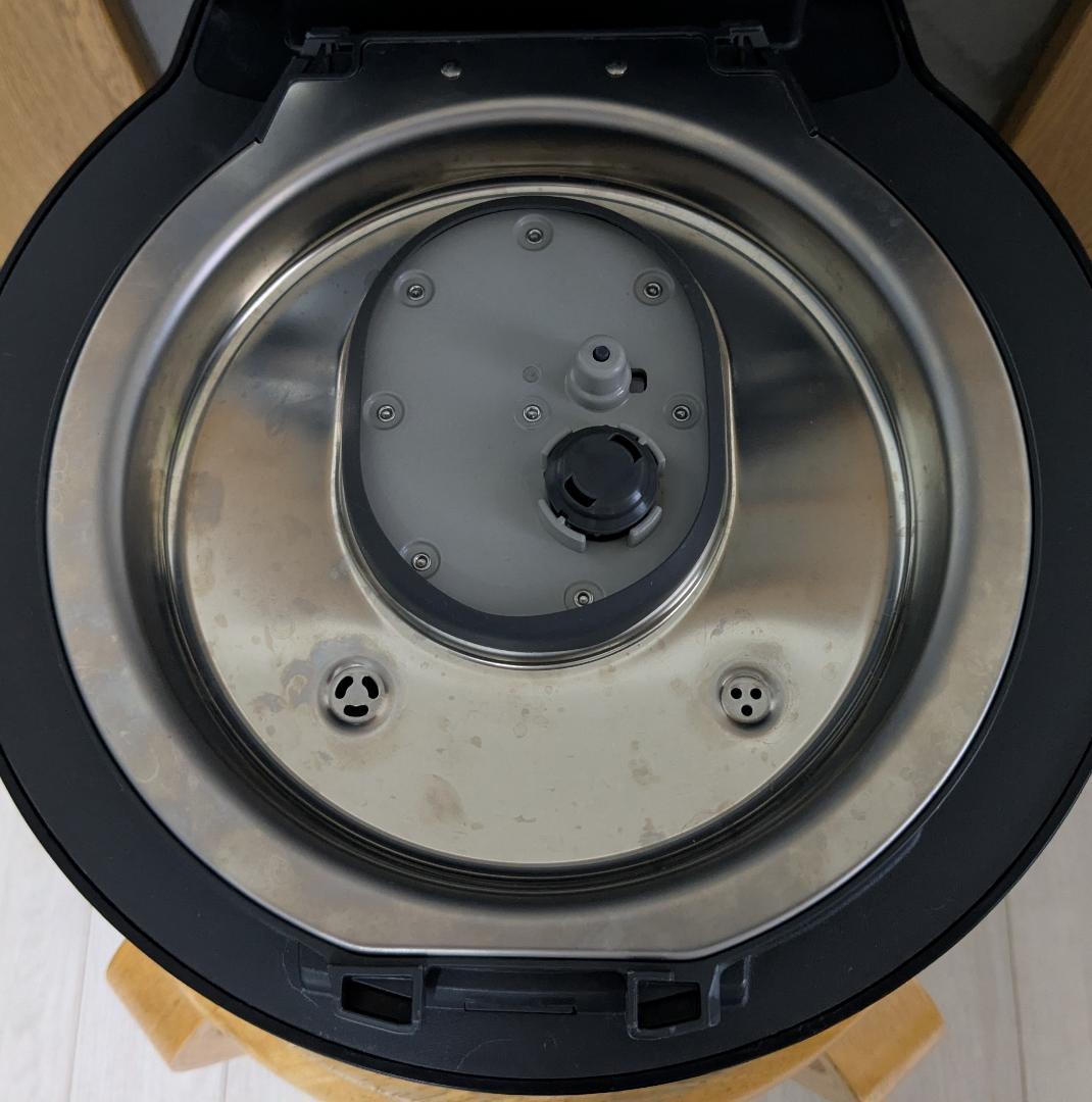 2023年製 ビストロ 可変圧力IH炊飯器 SR-V10BA 5.5合 ジャンク