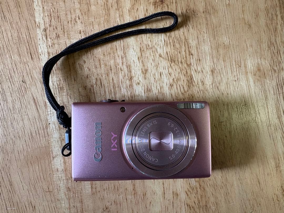 Canon IXY 100F ピンク 本体と付属品