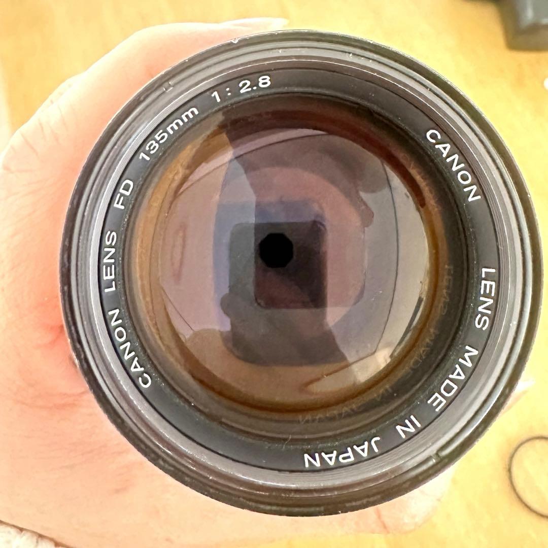 ❤️ 【良品】❤️Canon New FD 135mm F2.8 中望遠レンズ単焦点