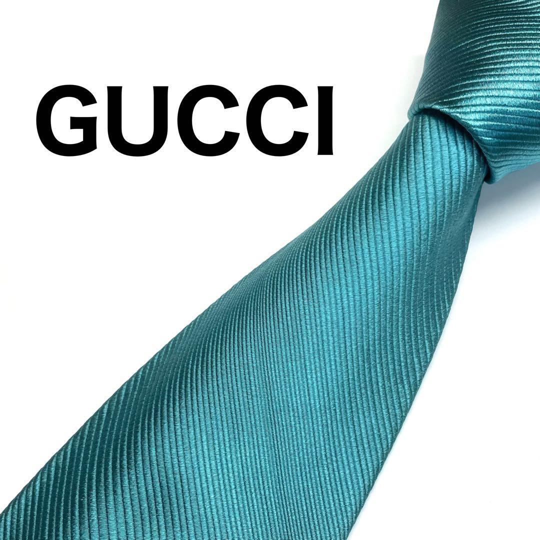 極美品✨】グッチ ネクタイ エメラルドグリーン 無地 ソリッド 光沢