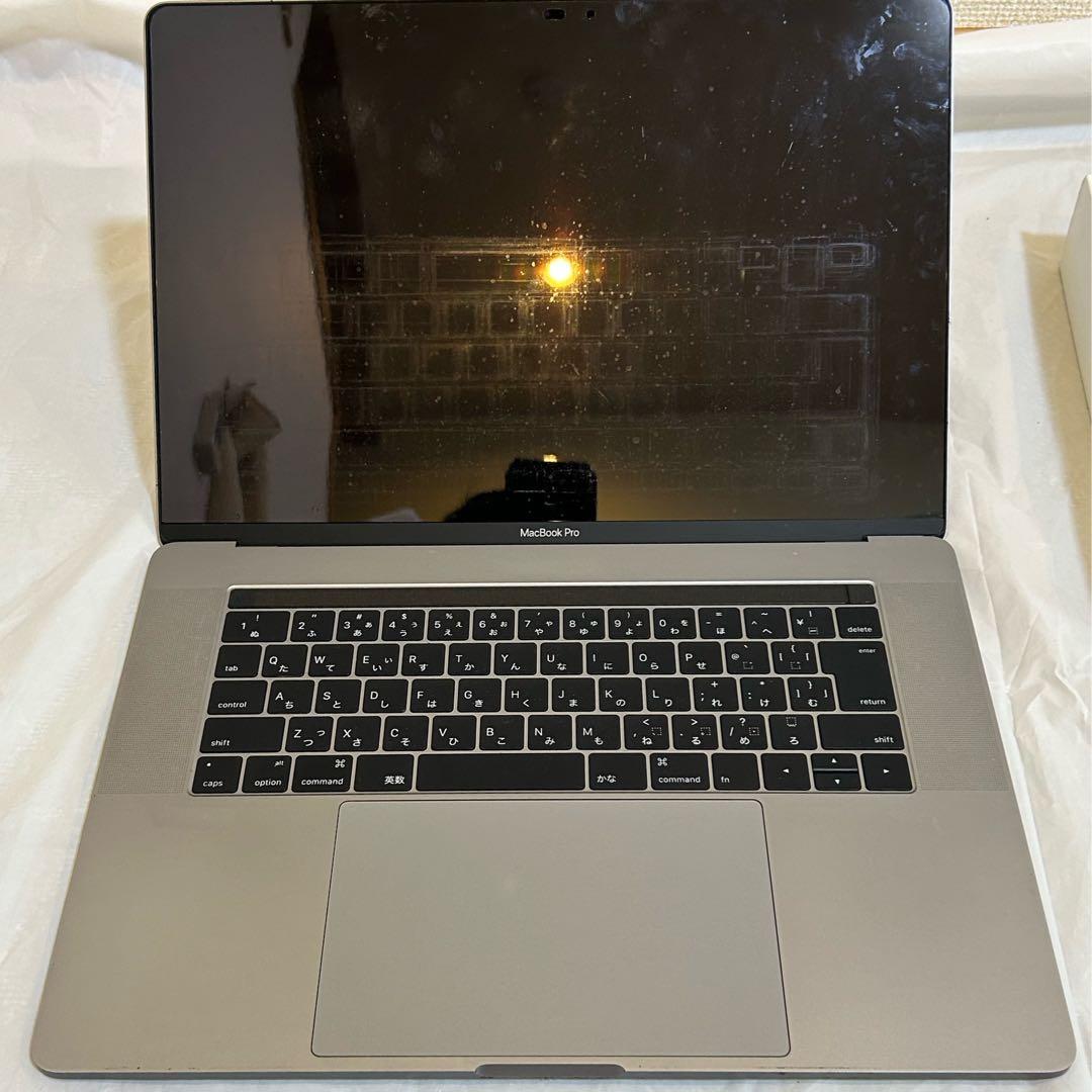 Macbook pro 15inch 2016 i7 16gb（ディスプレイ割れ