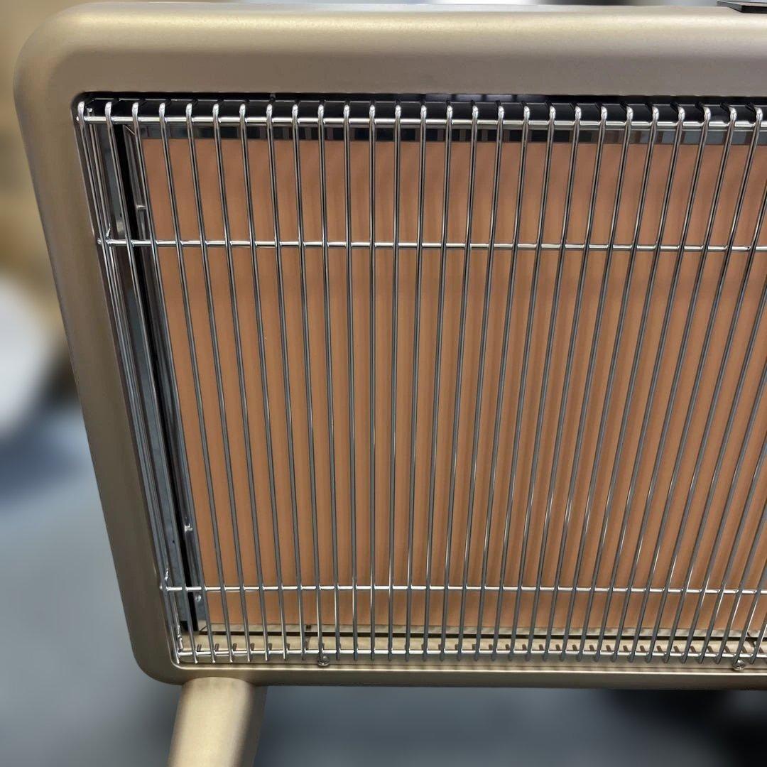 逗　サンルミエ E800L-TM2 ヒーター 遠赤外線暖房器 タイマー付