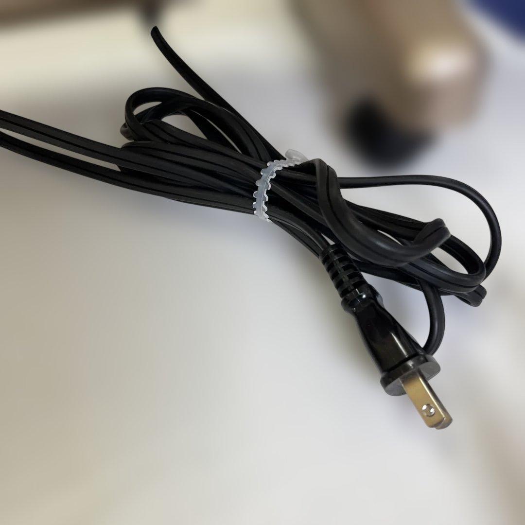 逗　サンルミエ E800L-TM2 ヒーター 遠赤外線暖房器 タイマー付