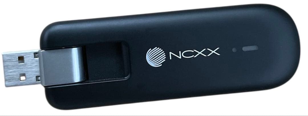 極美品 ＬＴＥ ＲＴＸ８１０ＬＴ・ＵＸ３０２ＮＣ ルーター