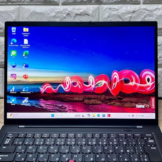 《2022年製》第11Corei7！1TB！16GB！オフィス2024！レノボ