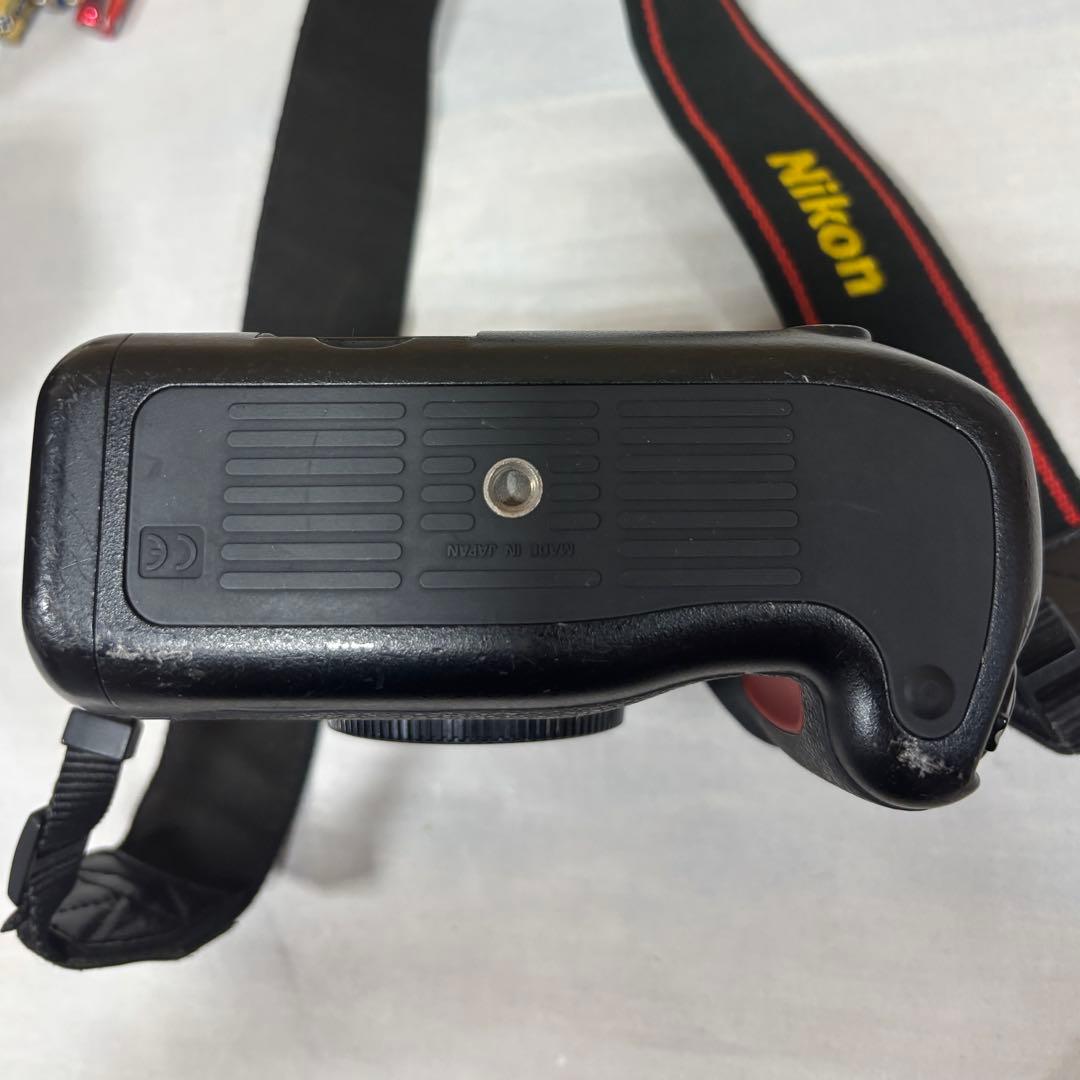 Nikon F5 一眼レフカメラ　ニコン