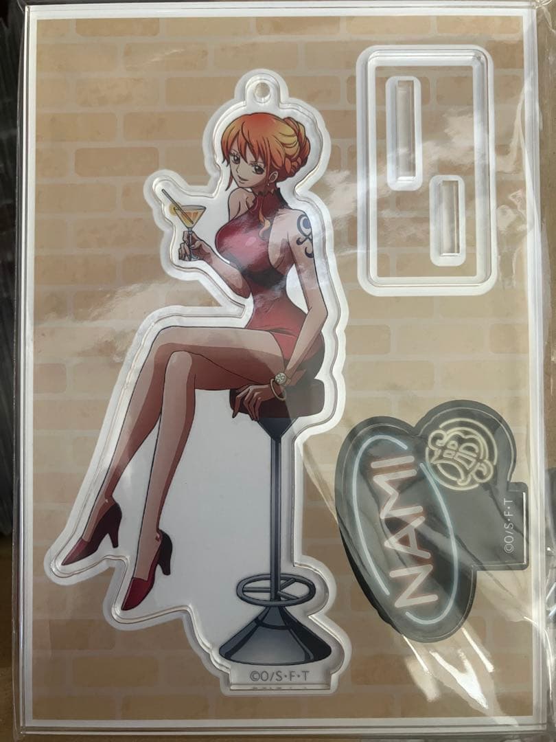 ナミ アクリルスタンド　ワンピース　ジャンプショップ　麦わらストア　バースデー ナミ アクリルスタンド ワンピース ジャンプショップ 麦わらストア