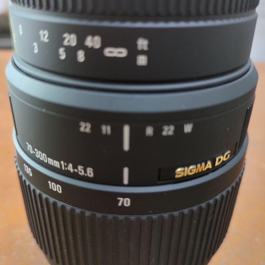 SIGMA レンズ 70-300mm F4-5.6 DG MACRO　Aマウント