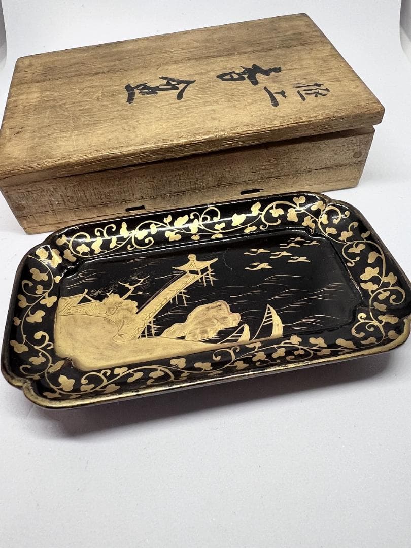 蒔絵山水紋弘盆 江戸期 共箱 漆器 金箔装飾 長方形皿 木箱付き - 工芸