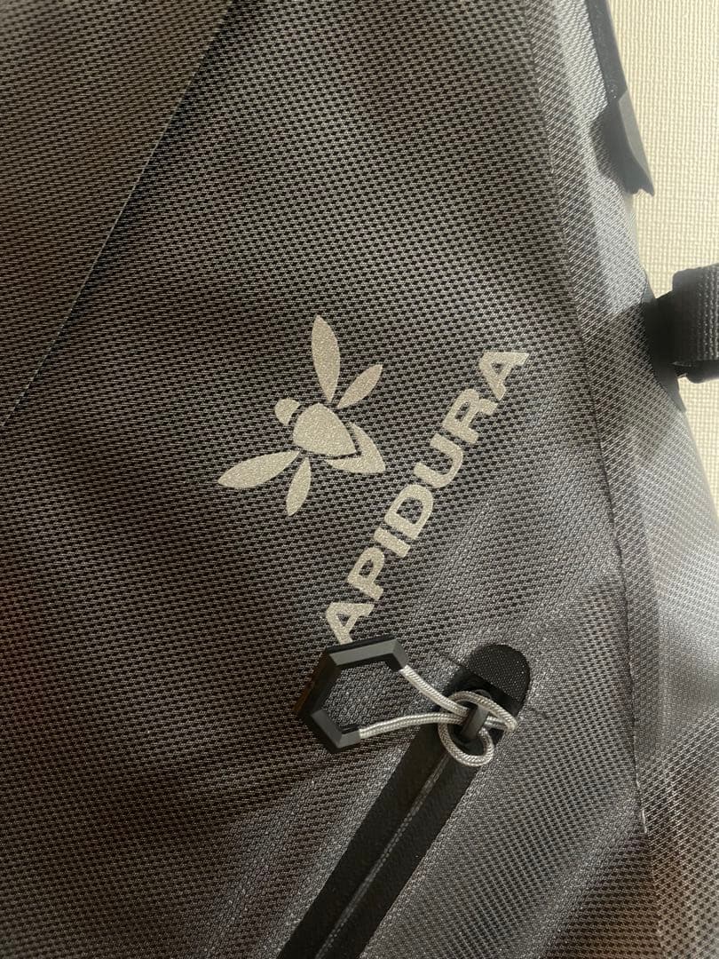 APIDURA エクスペディション・フルフレームパック（7.5L）