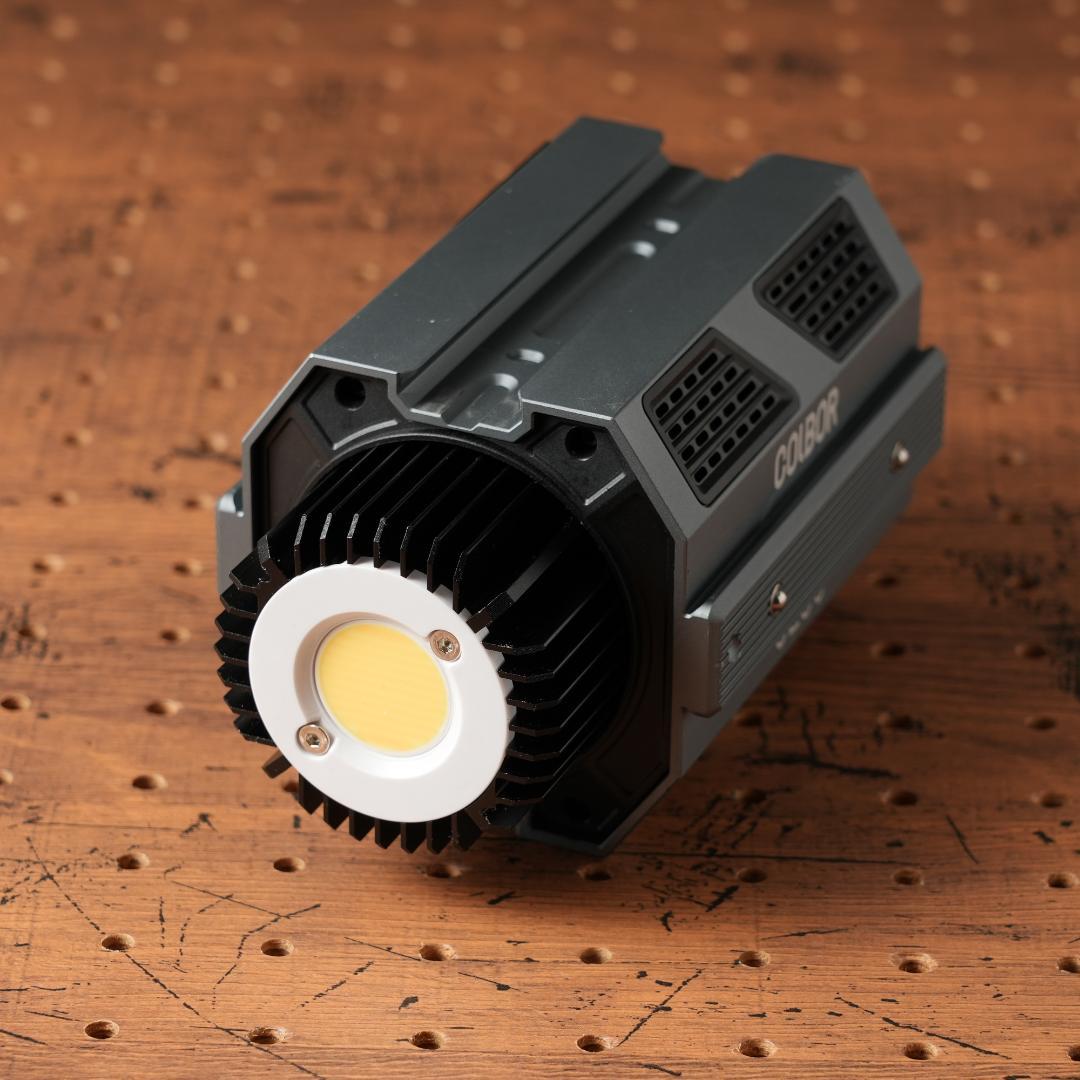 COLBOR CL60 LEDライト