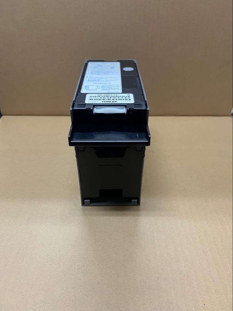 令和6年新札対応識別機　ビルバリ　グローリー　食券機　券売機　両替機　領収書OK グローリー】低額紙幣タイプ 卓上ボタン式券売機 VT-S20【最大36口座