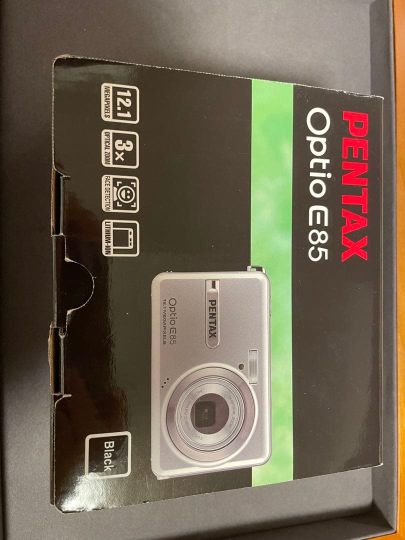 PENTAX Optio E85 12.1メガピクセル【ほぼ未使用　 １回のみ】